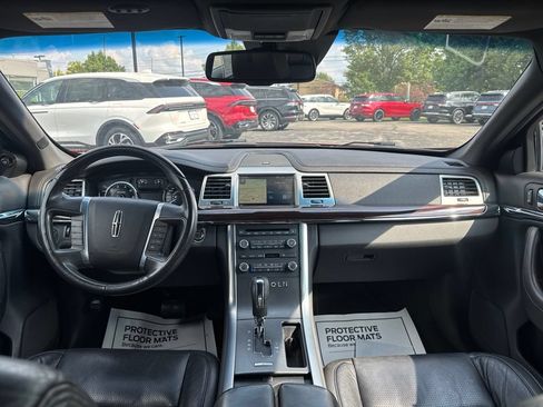 Used 2009 Lincoln MKS FWD image 20