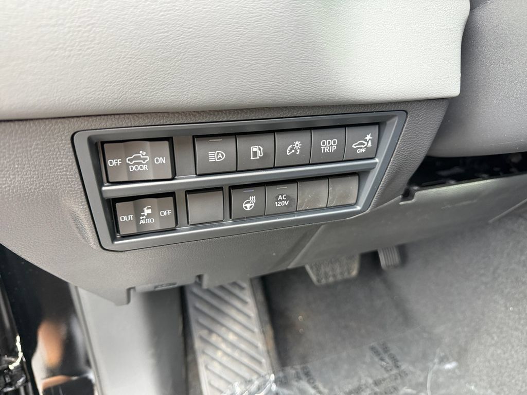 New 2026 Toyota Tundra Capstone AWD/4WD image 30