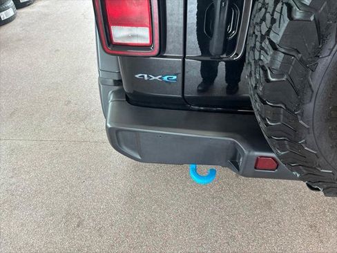 Certified 2024 Jeep Wrangler Unlimited AWD/4WD image 18