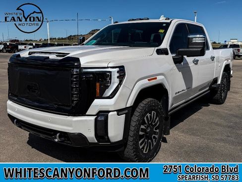 Used 2024 GMC Sierra 3500 Denali Ultimate AWD/4WD image 1