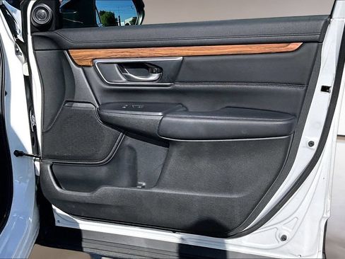 Used 2020 Honda CR-V Touring image 24