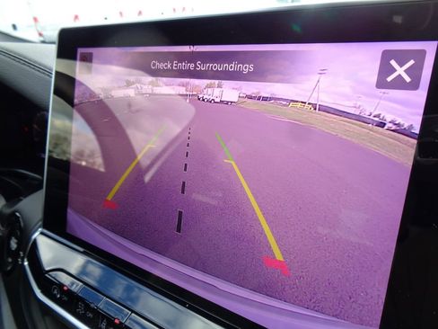 Certified 2024 Jeep Compass Limited w/ High Altitude Package image 25