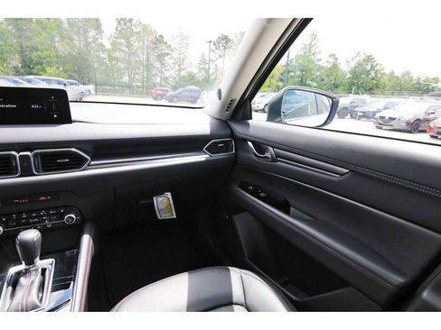 Certified 2025 MAZDA CX-5 Carbon Edition image 8