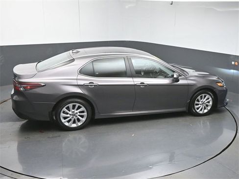 Used 2024 Toyota Camry LE image 44
