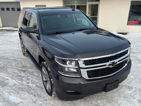 Used 2017 Chevrolet Tahoe LT image 6
