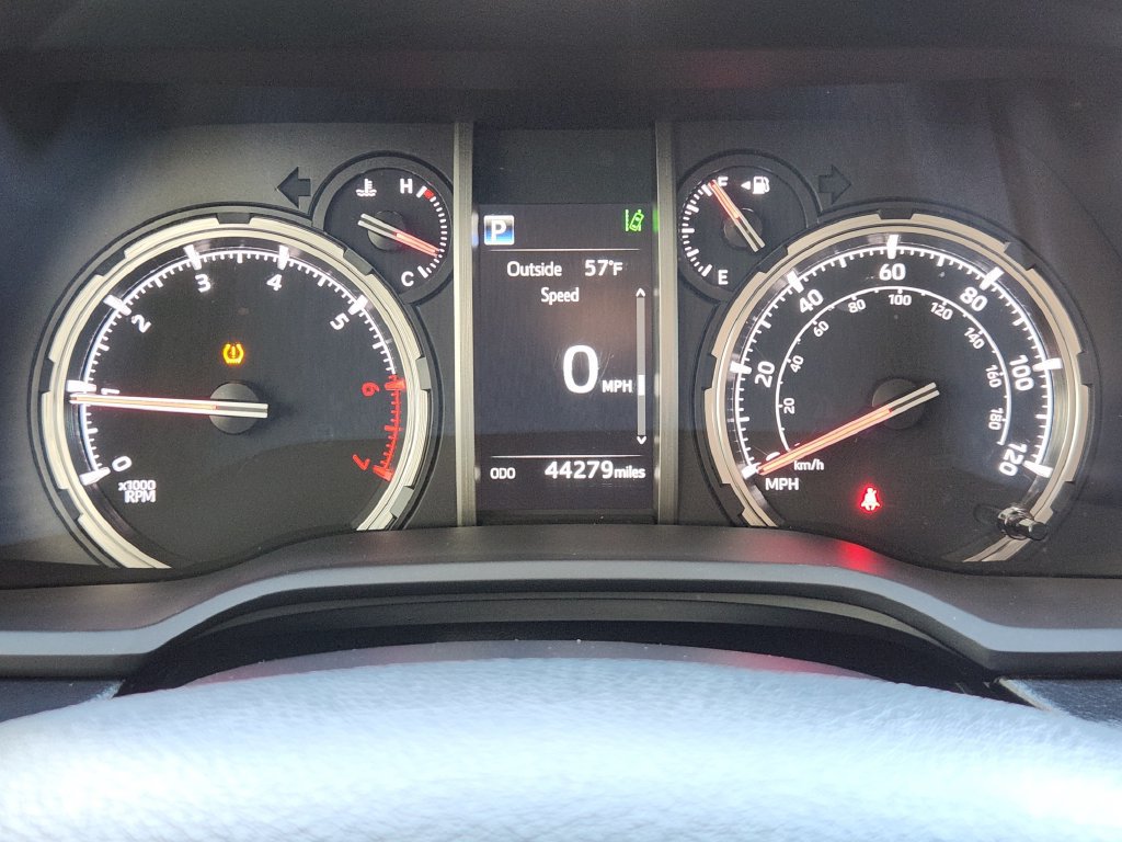 Certified 2023 Toyota 4Runner TRD Off-Road Premium w/ Off Road Premium Plus Package AWD/4WD image 20