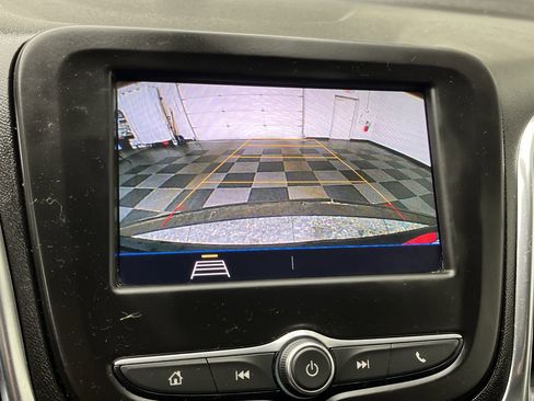 Certified 2021 Chevrolet Equinox LT w/ LPO, Floor Liner Package AWD/4WD image 5