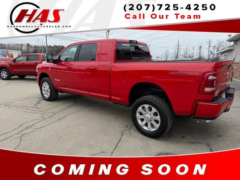 Used 2023 RAM 2500 Laramie AWD/4WD image 2
