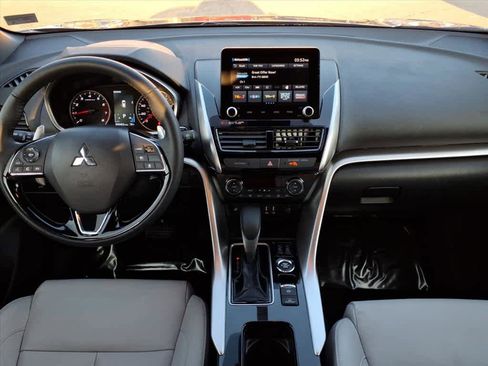 Used 2024 Mitsubishi Eclipse Cross SEL image 12