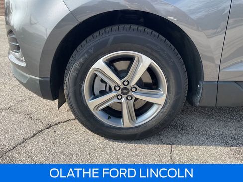 Used 2023 Ford Edge SEL w/ Convenience Package image 24
