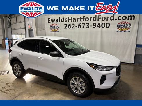 New 2026 Ford Escape Active AWD/4WD image 1