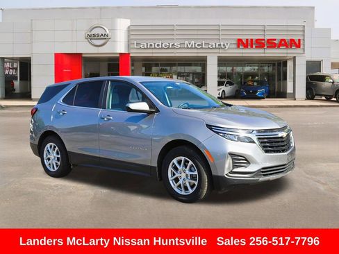 Used 2024 Chevrolet Equinox LT AWD/4WD image 1