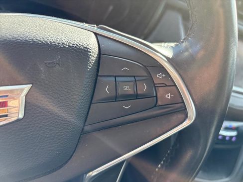 Used 2017 Cadillac XT5 Luxury w/ Driver Awareness Package image 14