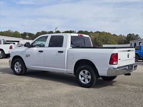 Certified 2023 RAM 1500 Classic SLT w/ Trailer & Traction Group AWD/4WD image 11