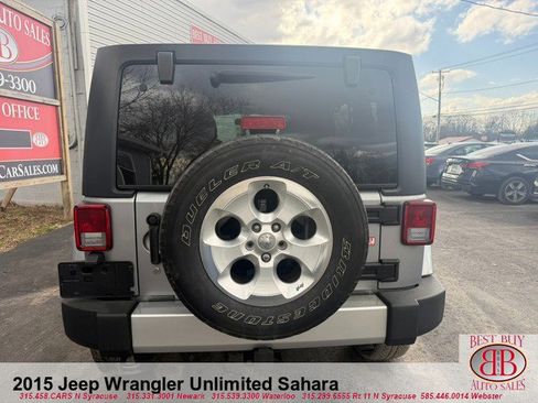 Used 2015 Jeep Wrangler Unlimited Sahara w/ Dual Top Group AWD/4WD image 6