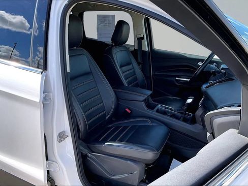 Used 2019 Ford Escape SEL AWD/4WD image 33