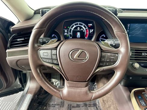 Used 2018 Lexus LS 500 RWD image 11