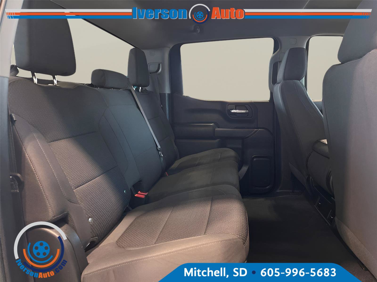 Used 2021 Chevrolet Silverado 1500 Custom AWD/4WD image 32