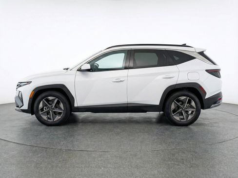 Used 2025 Hyundai Tucson SEL FWD image 5