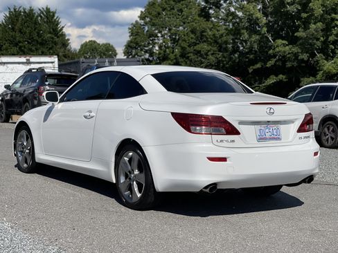 Used 2010 Lexus IS 250C RWD image 5