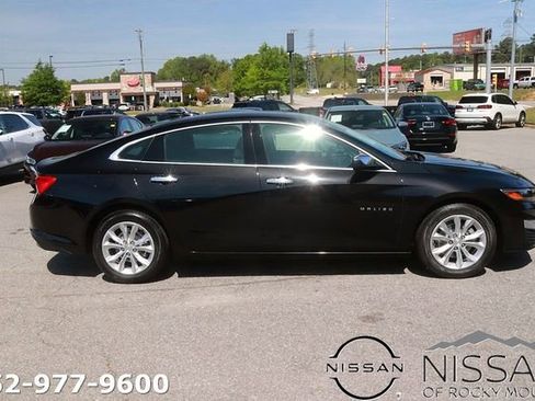Used 2023 Chevrolet Malibu LT FWD image 5
