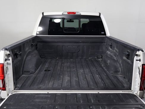 Used 2018 Ford F150 Platinum w/ Equipment Group 701A Luxury image 14