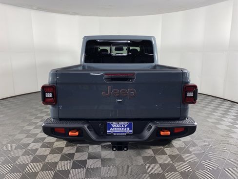New 2026 Jeep Gladiator Mojave image 7