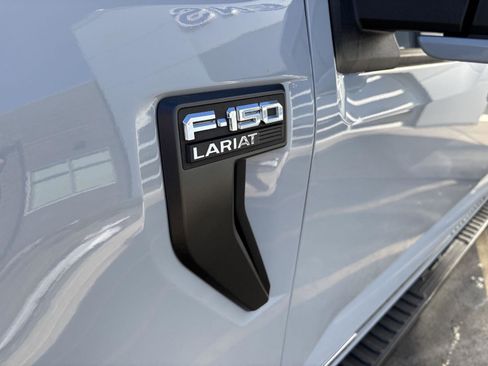 Used 2023 Ford F150 Lariat w/ Equipment Group 502A High image 9