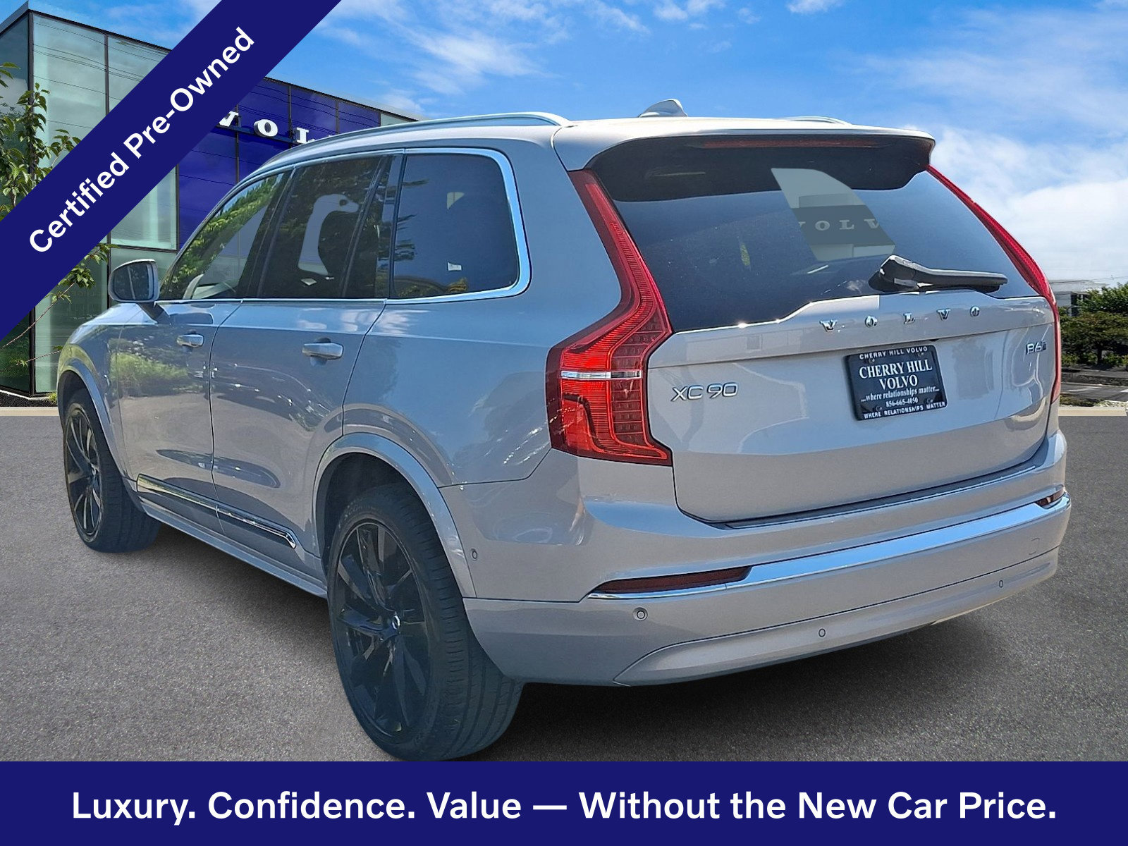 Certified 2023 Volvo XC90 B6 Plus w/ Protection Package Premier AWD/4WD image 5