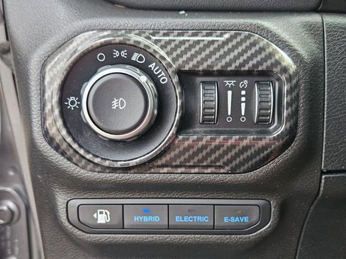 Used 2021 Jeep Wrangler Unlimited Rubicon 4xe w/ Steel Bumper Group image 12