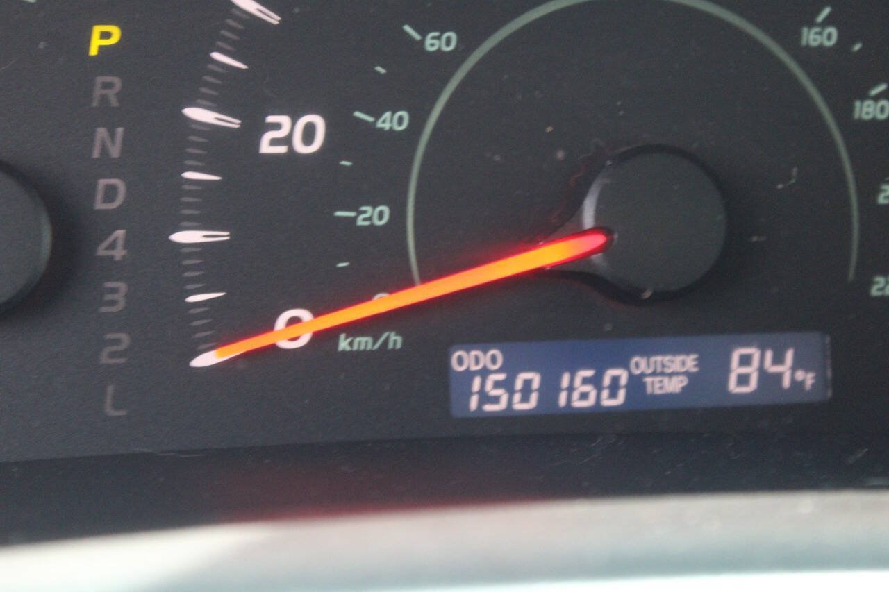 Used 2009 Toyota Camry LE FWD image 21