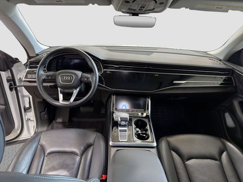 Used 2023 Audi Q8 Premium w/ Convenience Package AWD/4WD image 9