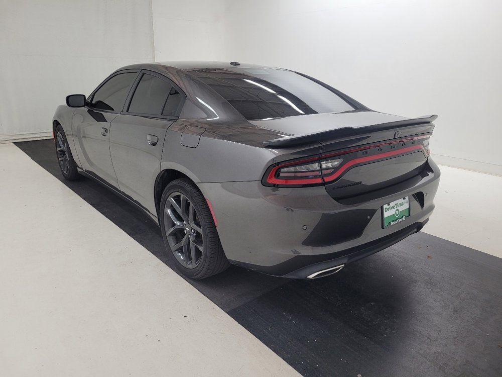 Used 2022 Dodge Charger SXT w/ Blacktop Package RWD image 5