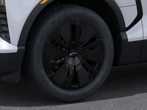 New 2026 Chevrolet Blazer EV LT AWD/4WD image 9