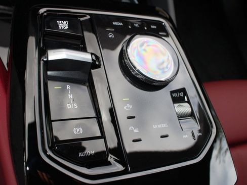 New 2026 BMW 530i w/ M Sport Package RWD image 18