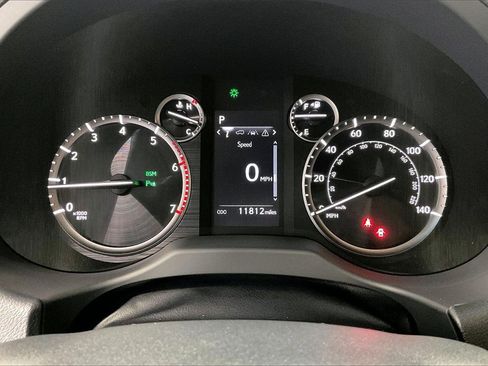 Used 2023 Lexus GX 460 Premium image 25