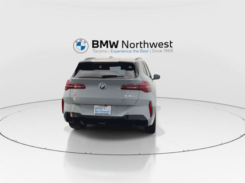 New 2026 BMW X3 xDrive30i w/ Premium Package AWD/4WD image 2