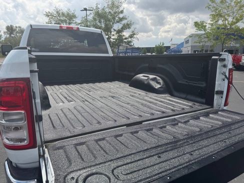 Used 2024 RAM 2500 Big Horn w/ Bed Utility Group AWD/4WD image 8