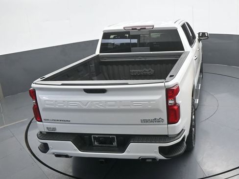 Used 2024 Chevrolet Silverado 1500 High Country image 60