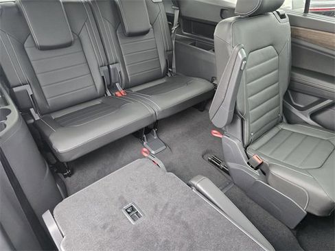 New 2025 Volkswagen Atlas SEL AWD/4WD image 13