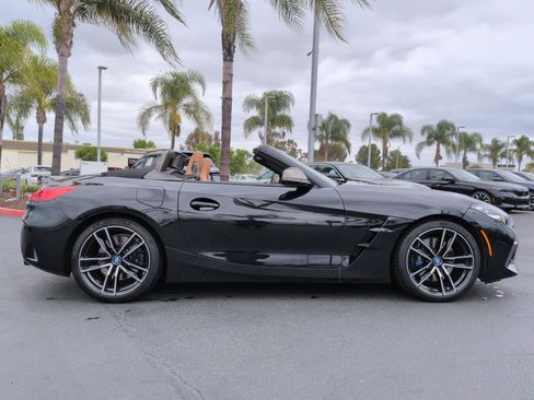 Used 2020 BMW Z4 M40i w/ Executive Package RWD image 10