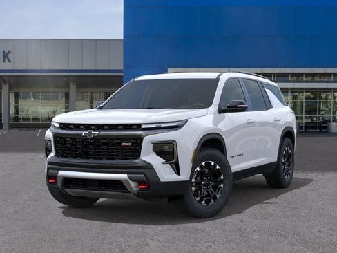 New 2027 Chevrolet Traverse Z71 w/ Driver Confidence Package AWD/4WD image 6