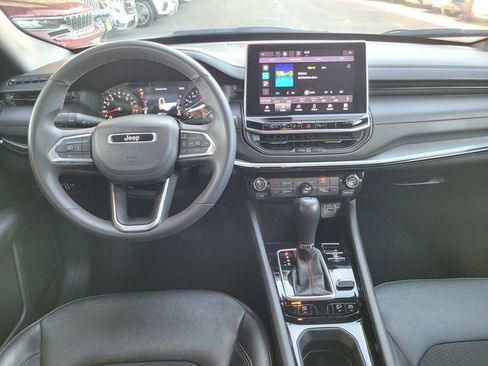 Used 2024 Jeep Compass Trailhawk image 7