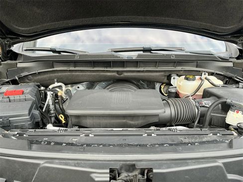 Used 2021 Chevrolet Tahoe Z71 w/ Z71 Signature Package image 30