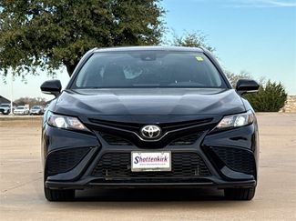 Used 2023 Toyota Camry SE video 2