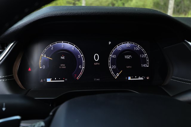 New 2027 Jeep Grand Cherokee Laredo X RWD image 12