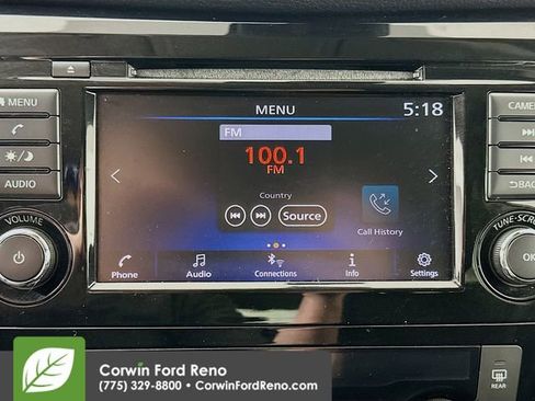 Used 2019 Nissan Rogue SV FWD image 14