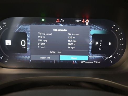 New 2026 Volvo XC60 B5 Plus w/ Protection Package Premier image 21