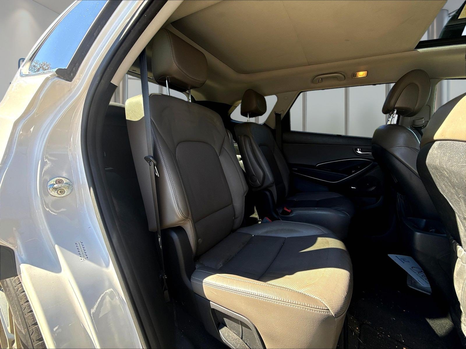 Used 2017 Hyundai Santa Fe Limited AWD/4WD image 28