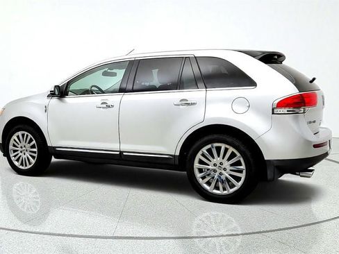 Used 2013 Lincoln MKX AWD image 7